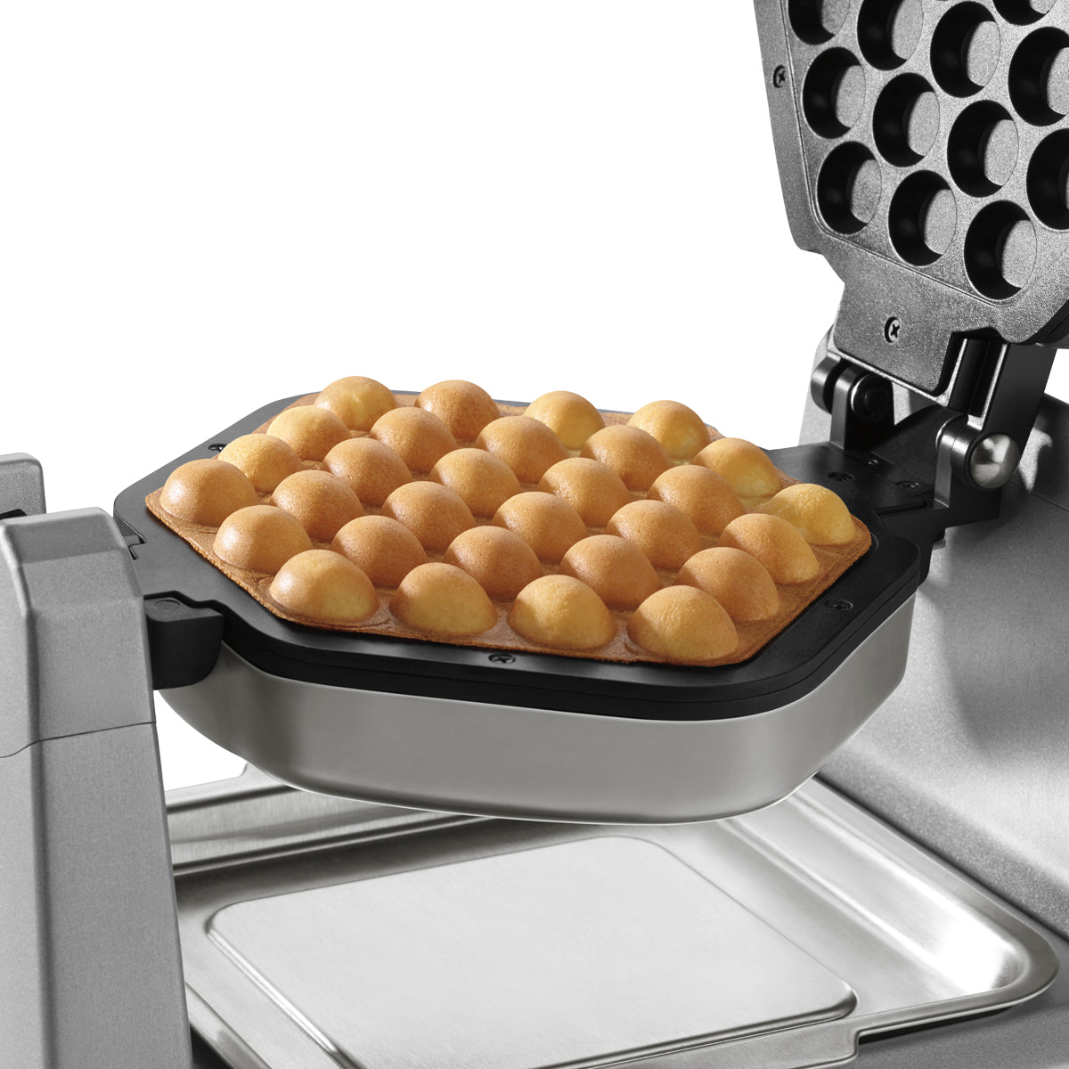 WBW300X Bubble Waffle Maker by Waring Commercial