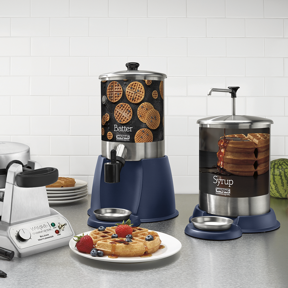 WSD1G 1-Gallon Syrup Dispenser by Waring Commercial